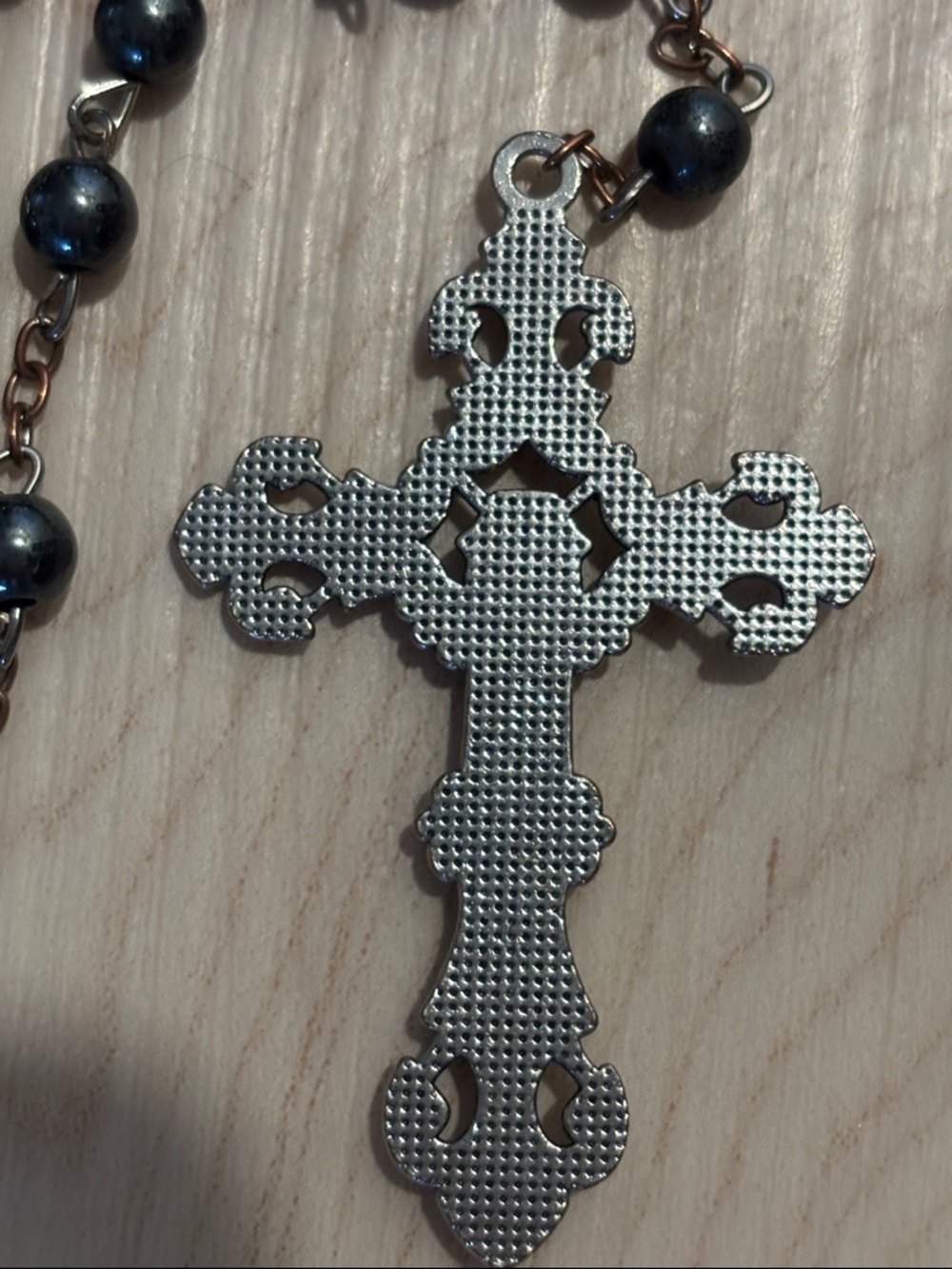 Antique Black Bead St. Padre Pio Rosary with Detailed Crucifix - Picture 4 of 8